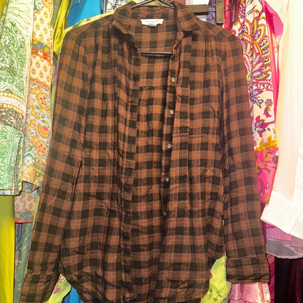 beachlunchlounge Men's Black and Brown Plaid Shirt